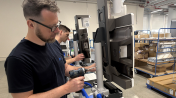 Assemble medical cart components into complete medical systems from iTD